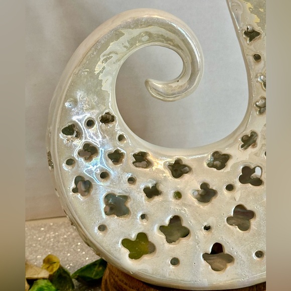 Beautiful Mercury Glass Statue - Picture 4 of 5